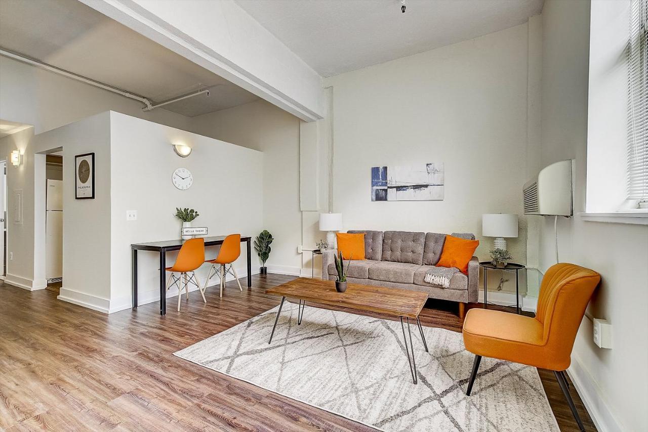 Ferienwohnung Frontdesk I The Cosmopolitan Apts Philadelphia Zimmer foto