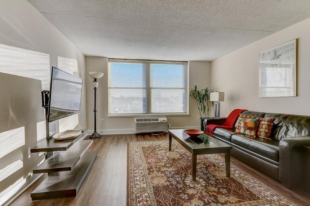 Ferienwohnung Frontdesk I The Cosmopolitan Apts Philadelphia Zimmer foto
